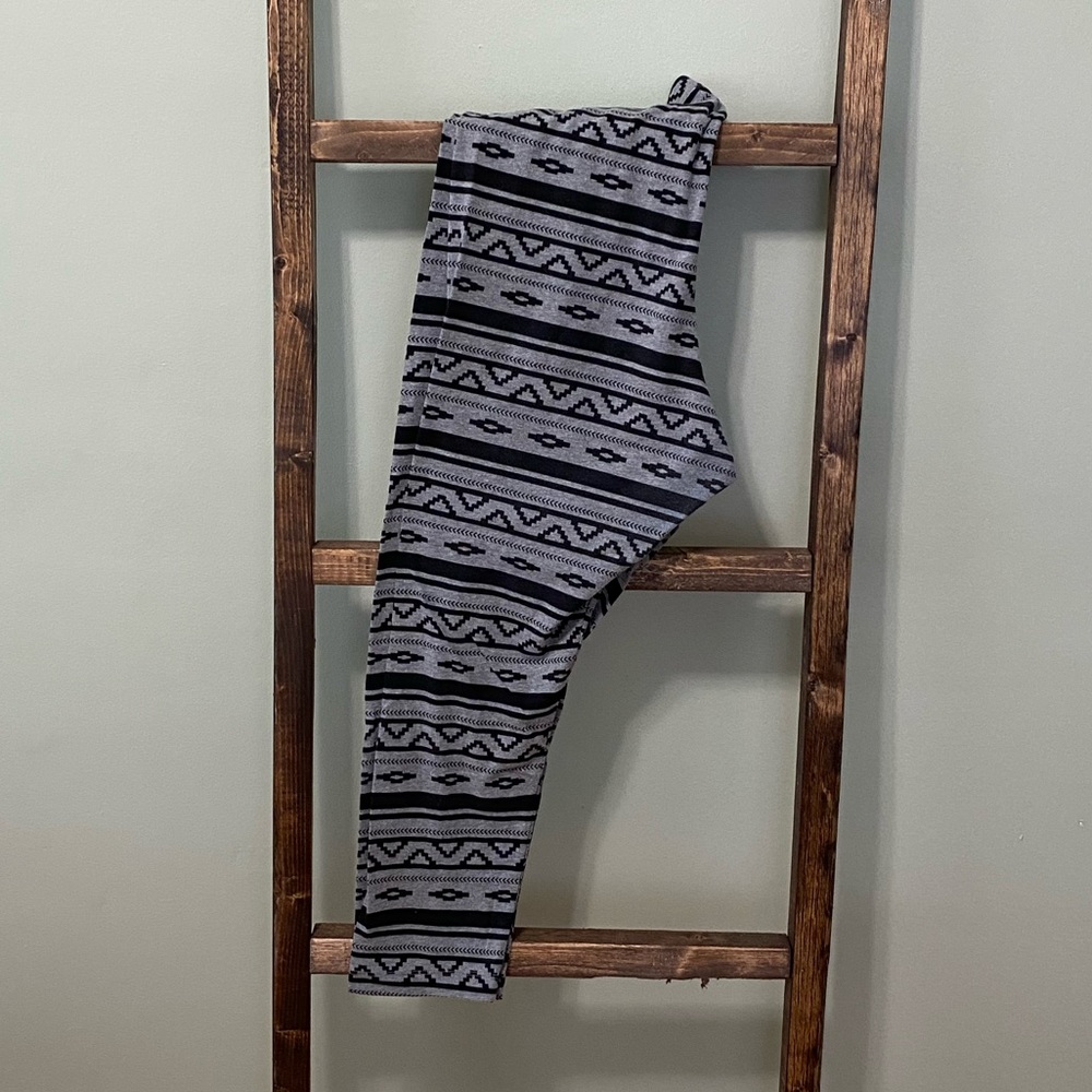 Old Navy leggings